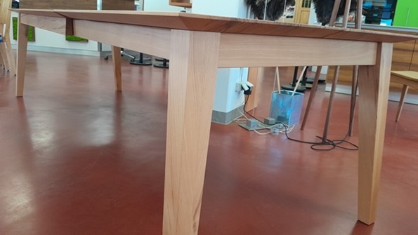 ALAN themaWOHNEN Auszugstisch massiver Tisch Reutlingen/Tübingen