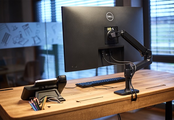 Sixay Massivholzmöbel homeoffice Büro ALAN themaWOHNEN